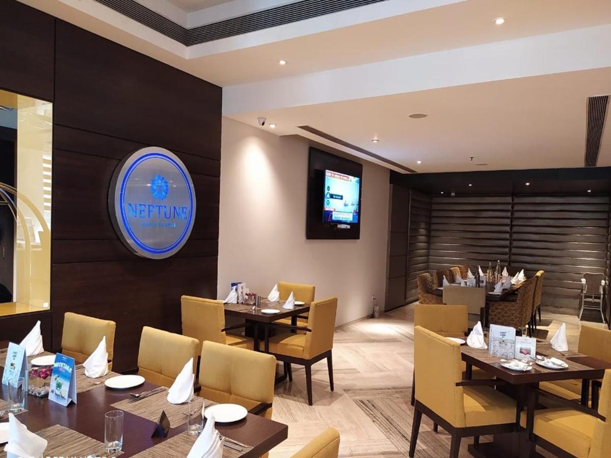 Fortune Inn Grazia, Ghaziabad Esterno foto