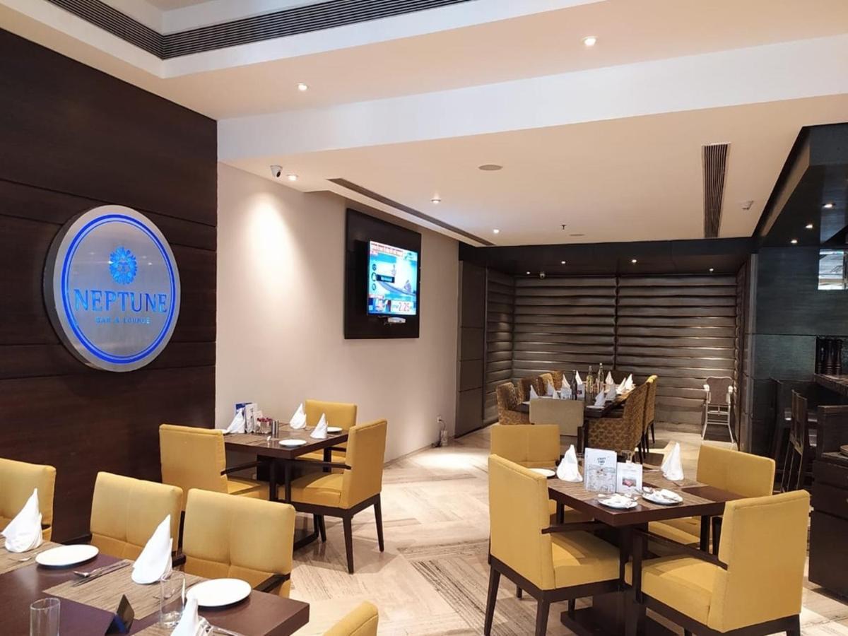 Fortune Inn Grazia, Ghaziabad Esterno foto